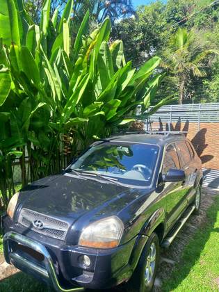 HYUNDAI TUCSON 2.0 MPFI GLS 16V 143CV 2WD GASOLINA 4P AUTOMÁTICO
